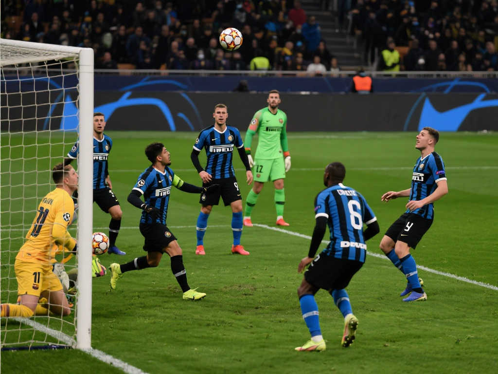 尽管曼城在 尽管曼城在